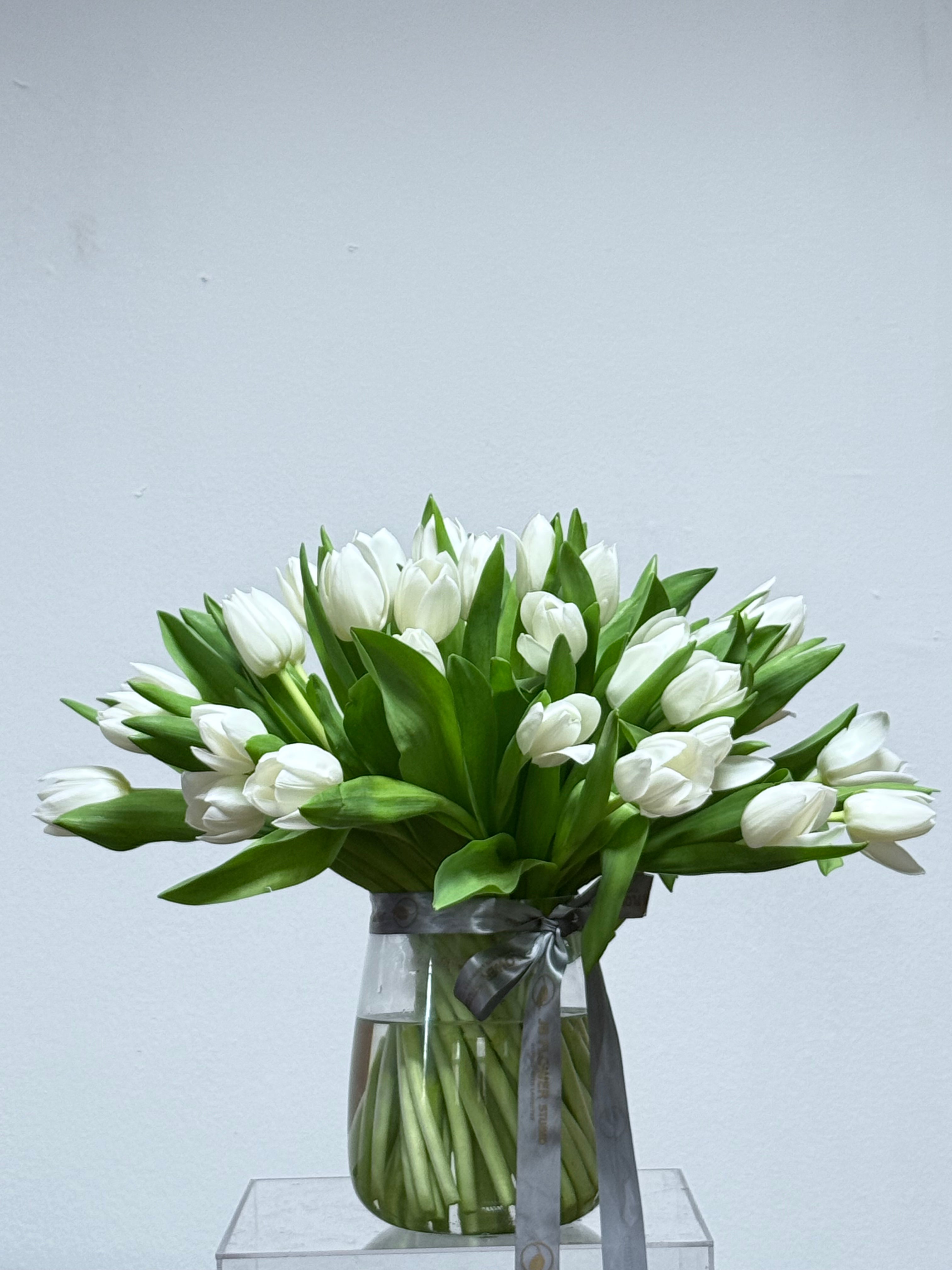 Pure Elegance in glass vase